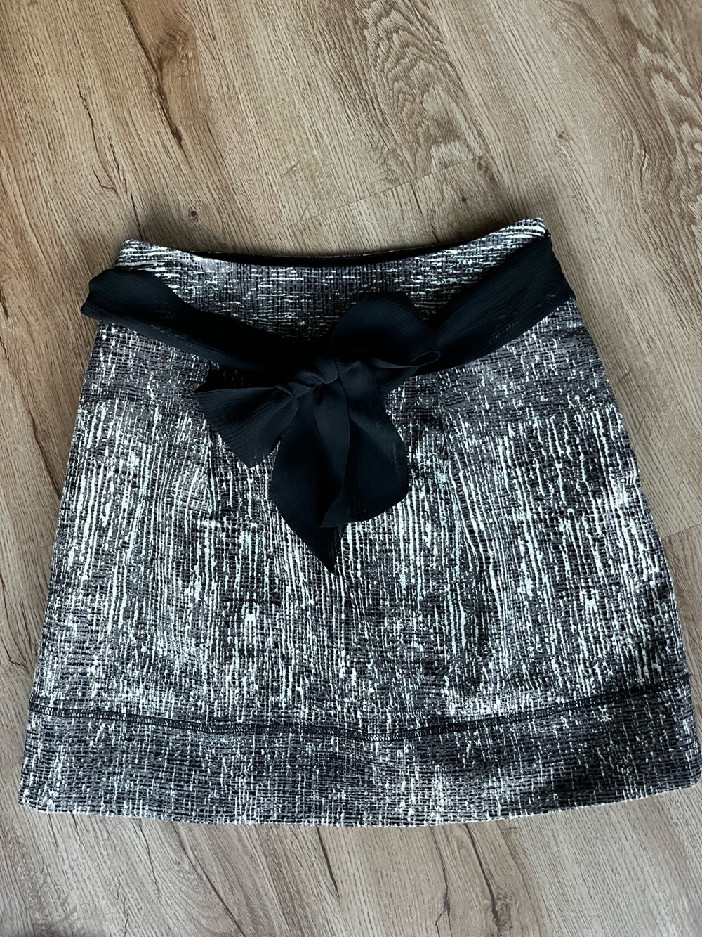 Club Monaco Tweed Mini Skirt Size 0 Black Ivory 99% Cotton Sash Belt